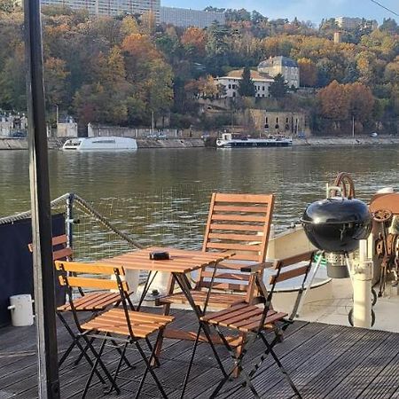 Appartement Dans Peniche Atypique Et Idyllique A Confluence Lyon Eksteriør bilde